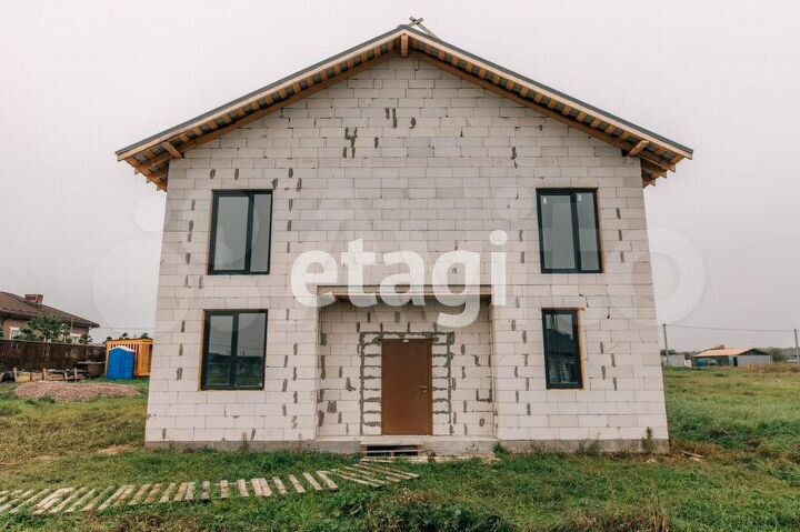 Дом 219,6 м² на участке 10,5 сот.