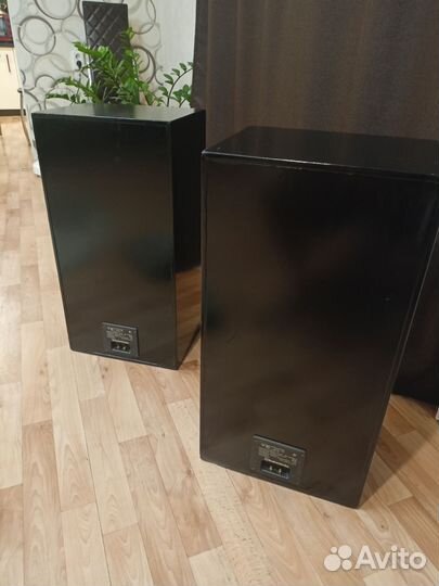 Акустическая система s90