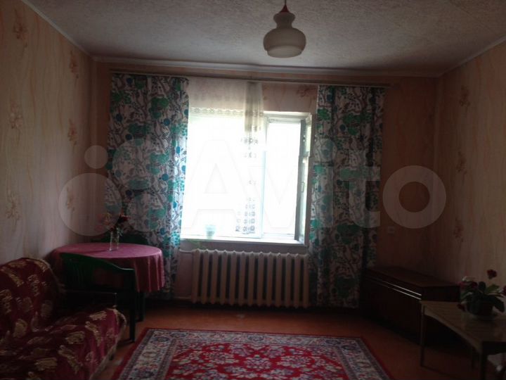 4-к. квартира, 80 м², 1/1 эт.