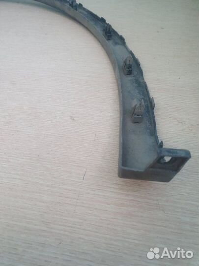 Накладка на крыло передняя левая Volkswagen Tiguan