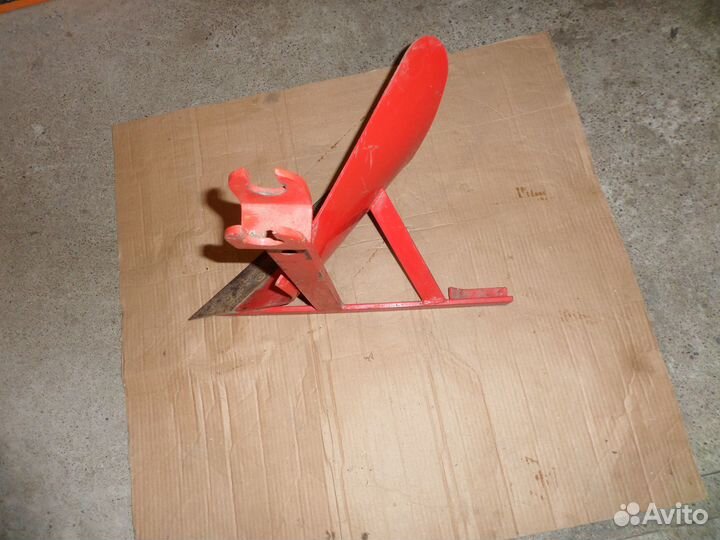 Плуг к мотоблоку