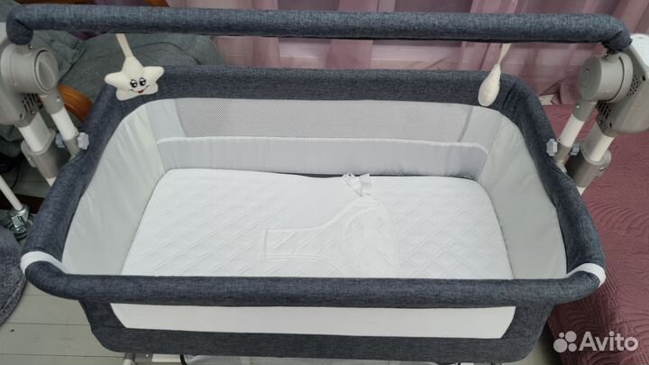 Приставная кроватка с электро качанием