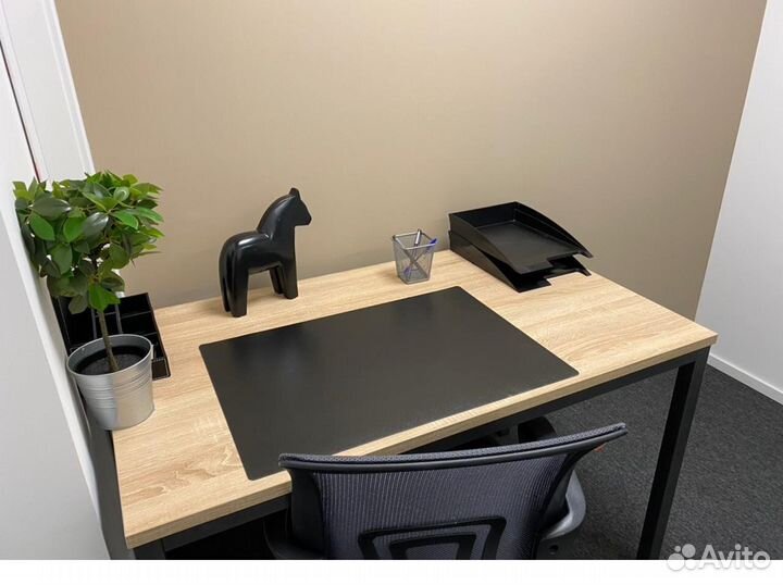 Рабочий стол лофт