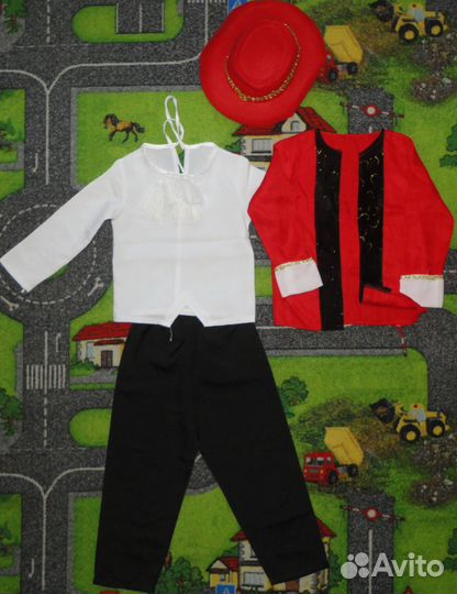 Новогодние костюмы на прокат