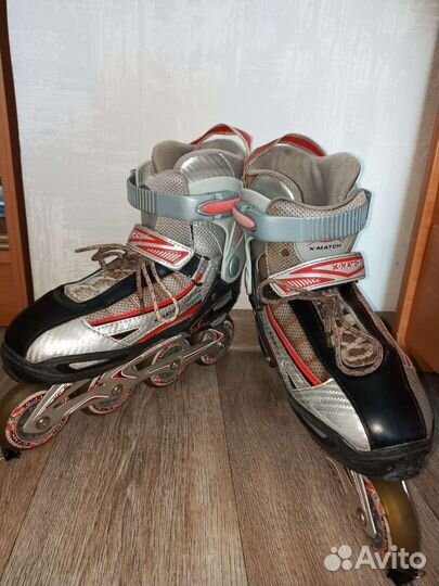 Роликовые коньки