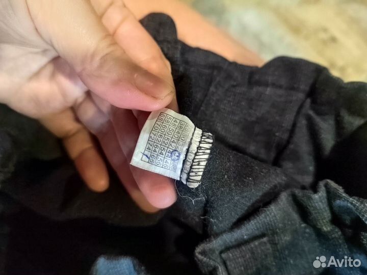 Брюки на девочку серые 8-9 лет