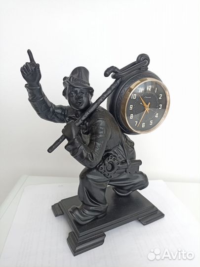 Часы каминные Клоун,чугун, Касли, 1970г, на ходу