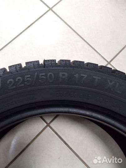 Gislaved Nord Frost 200 ID 225/50 R17 98T