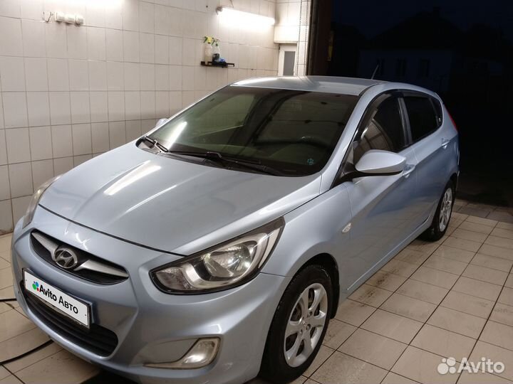 Hyundai Solaris 1.6 МТ, 2011, 228 300 км