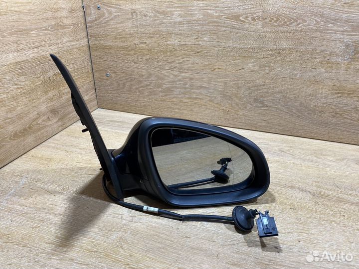 Зеркало правое Opel Astra J Арт. 7720310