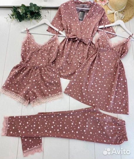 Пижамный костюм