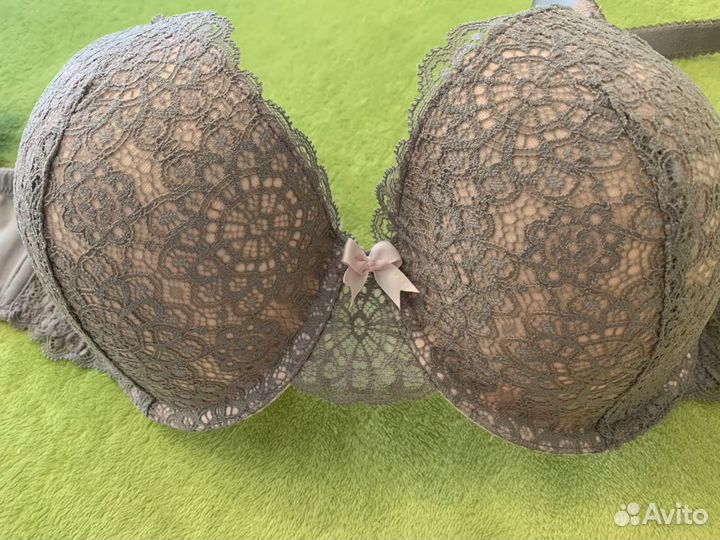 Бюстгальтер