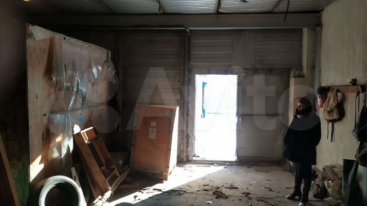 Гараж, > 30 м²