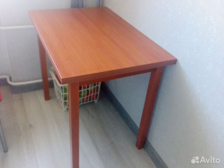 Кухонный стол бу