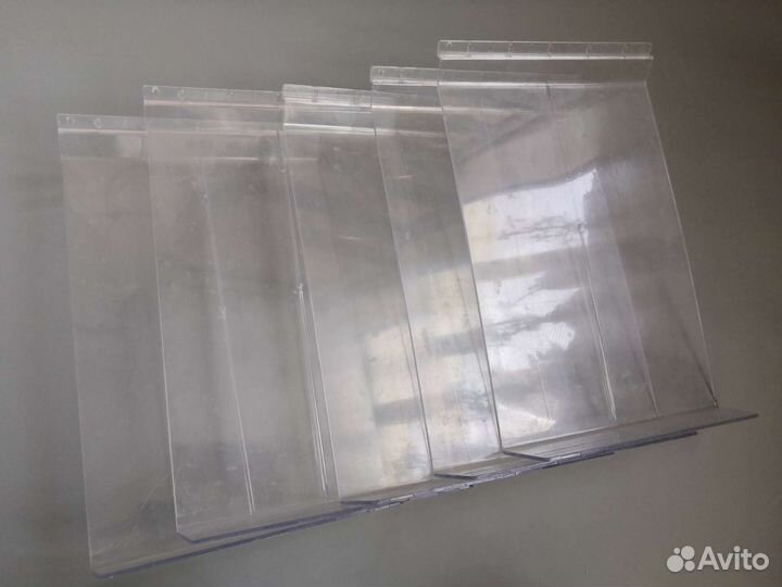 Крючки и пластиковые полки для экономпанелей