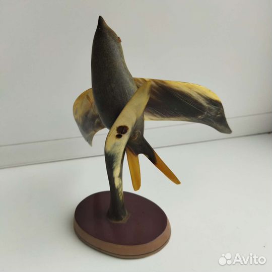 Фигурка статуэтка Ласточка из кости/рога СССР