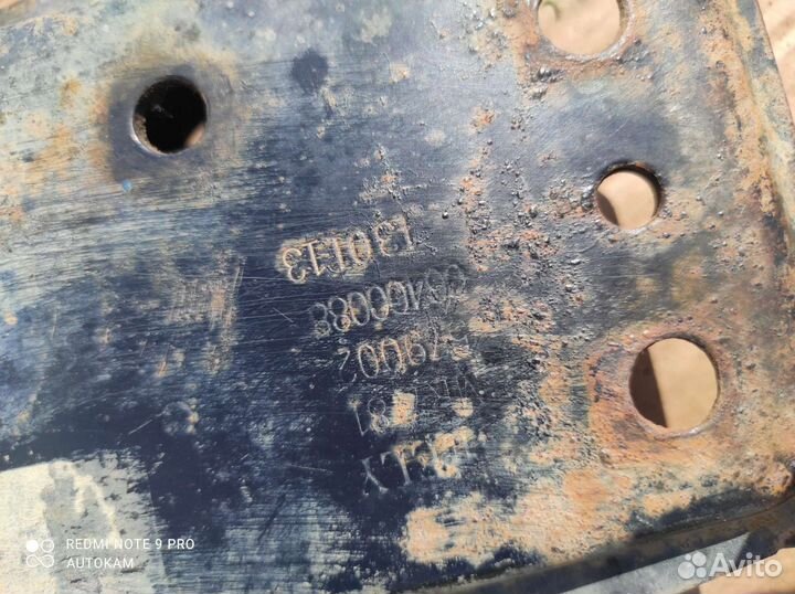 Балка передняя лыжы Geely Emgrand ec7