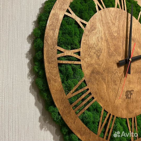 Часы настенные из дерева + гравировка в подарок