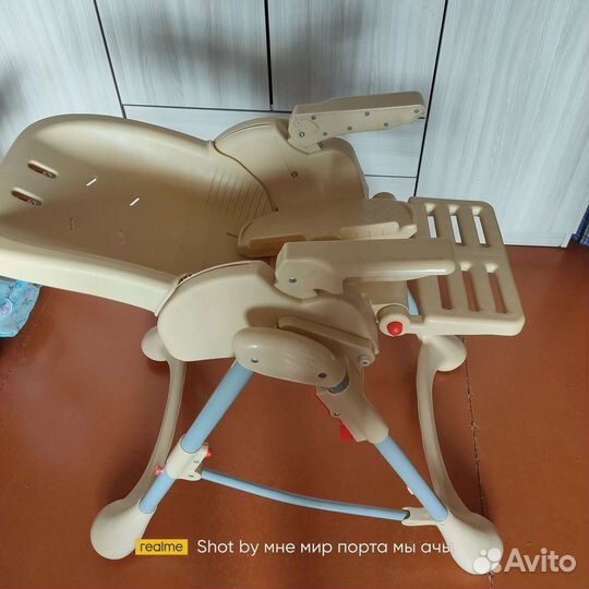 Стульчик для кормления