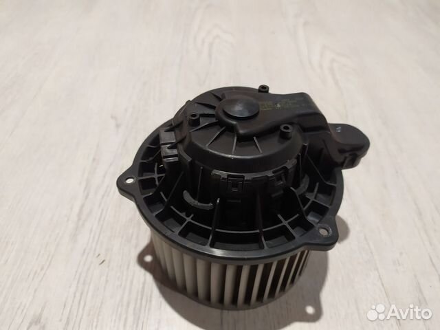 Вентилятор мотор печки отопителя Geely emgrand X7