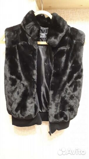 Шуба безрукавка искусственная 40-44р