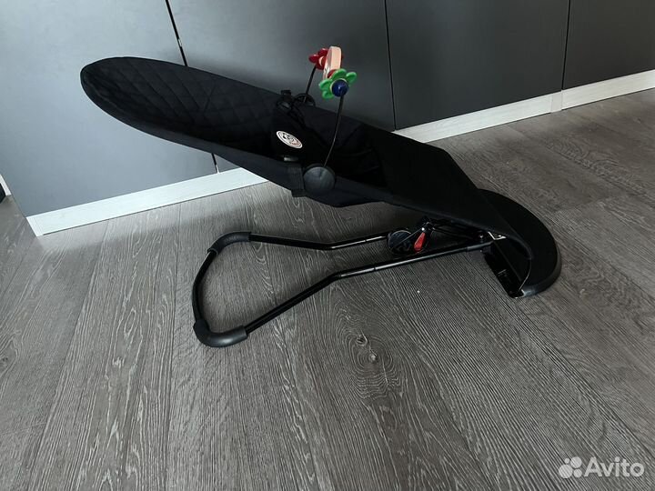 Шезлонг детский