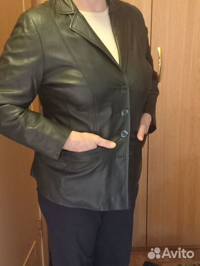 Кожаный пиджак женский 48