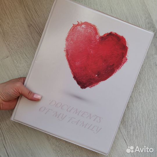Папка для семейных документов, новая, на 3-4 компл
