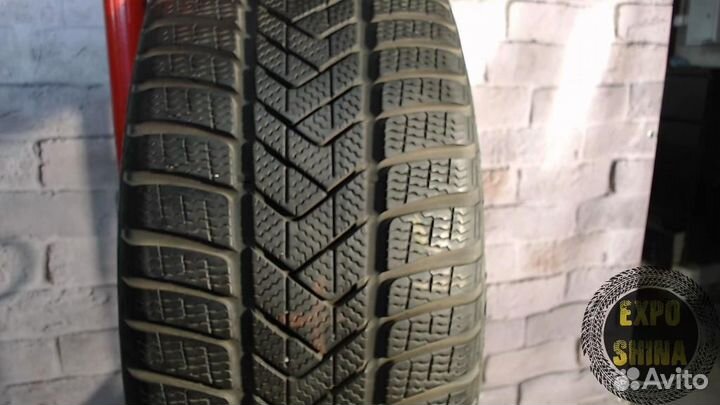 Pirelli Winter Sottozero 3 235/45 R18 98V