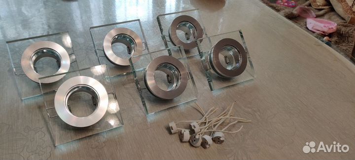 Точечные встраиваемые светильники