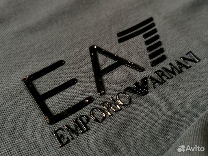 Футболка EA7 Emporio Armani