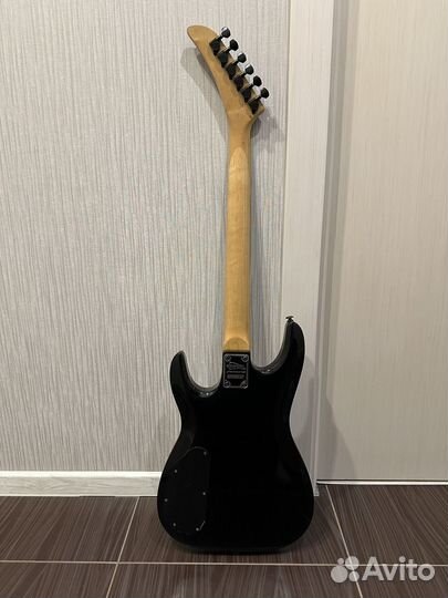 Электрогитара Kramer Striker