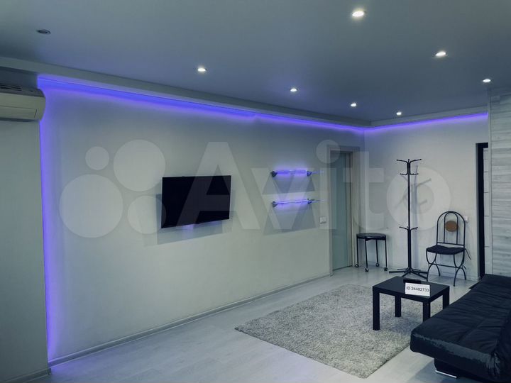 2-к. квартира, 54 м², 9/9 эт.