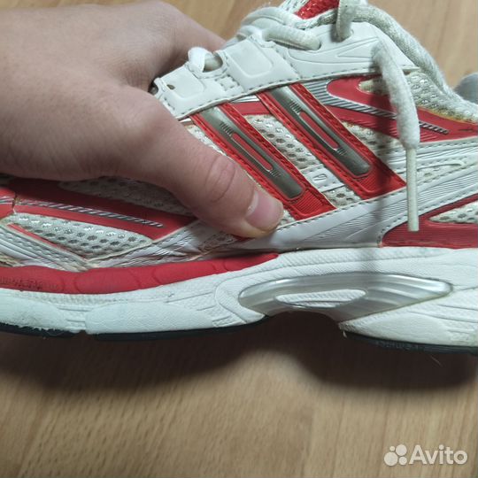 Кроссовки adidas vintage 2008