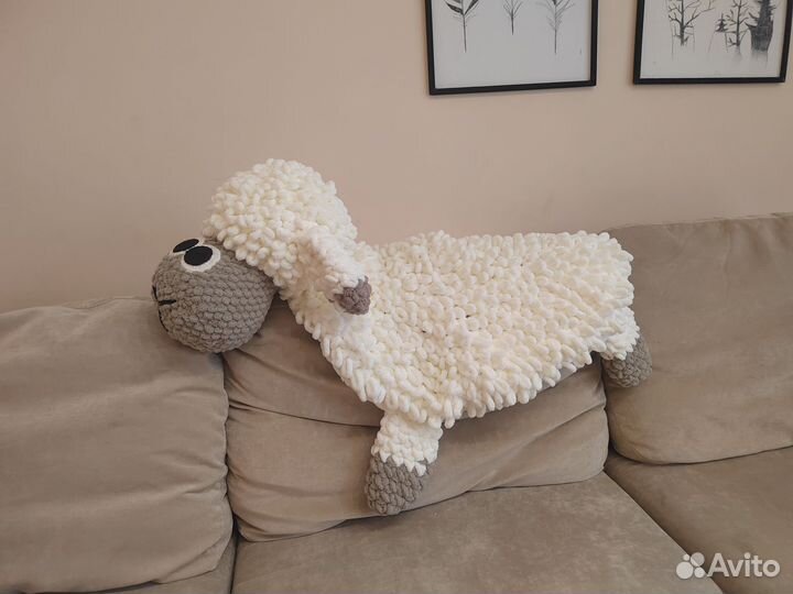 Плюшевый коврик для малыша