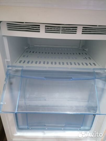 Продам морозильную камеру nord