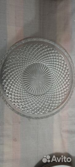 Круглое блюдо из хрусталя 25 см