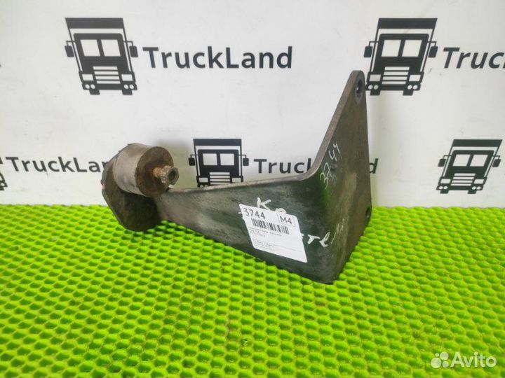 Кронштейн трубы глушителя Man Tgx