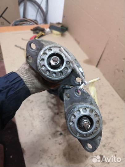 Амортизаторы задние volkswagen new beetle 2003 год