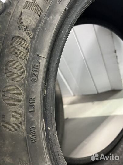 Goodyear UltraGrip 245/45 R18