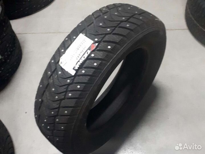 Yokohama IceGuard Stud IG65 215/65 R17 103T