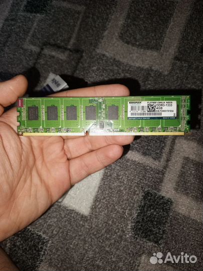 Оперативная память Kingston DDR 3-1333 4 gb