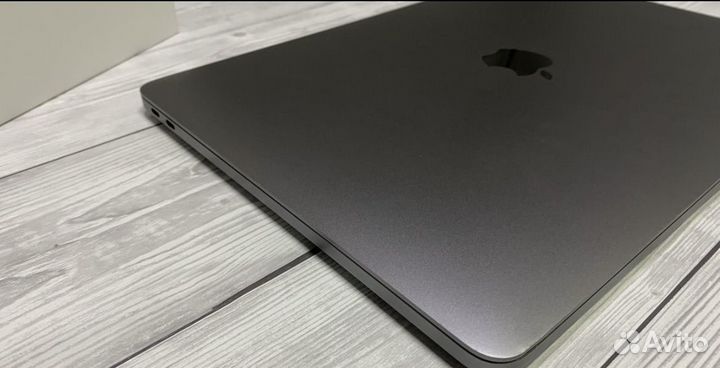 Apple MacBook Pro 13 2017, Retina, i5, 8gb, 128gb