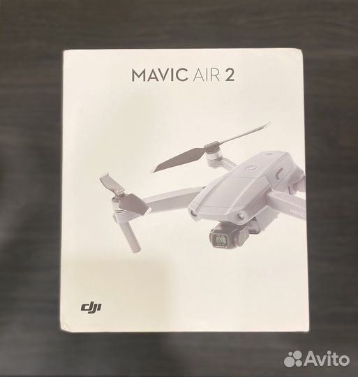 Квадрокоптер DJI mavic AIR 2