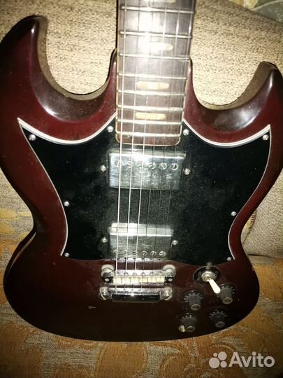 Gibson sg made in Japan 70e