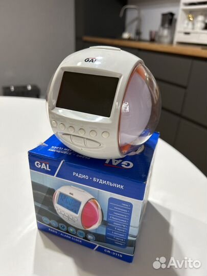 Радио часы будильник