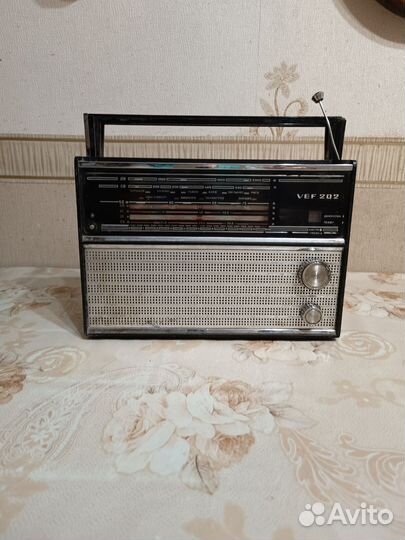 Радиоприёмник VEF202