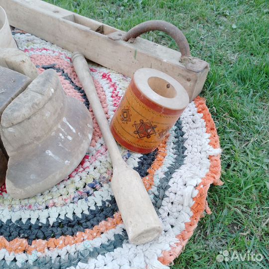 Набор старинных предметов быта