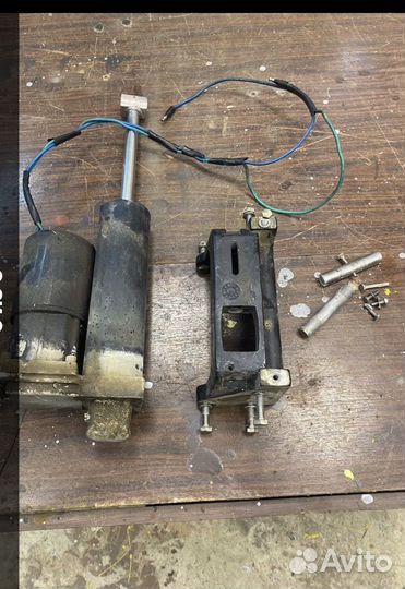 Гидроподьем Меркури Mercury