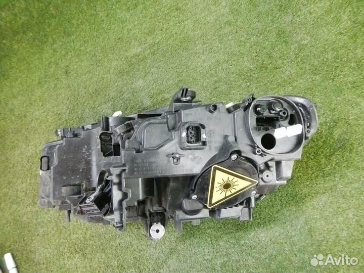 Фара правая BMW 3-Series